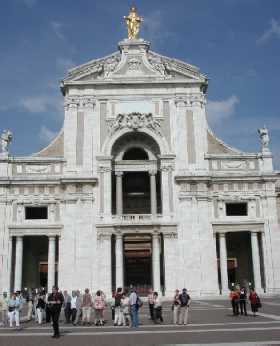 Kathedrale in Santa Maria Degli Angeli