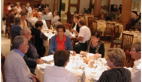 Warten auf das "Last Supper" im Grand Hotel Assisi
